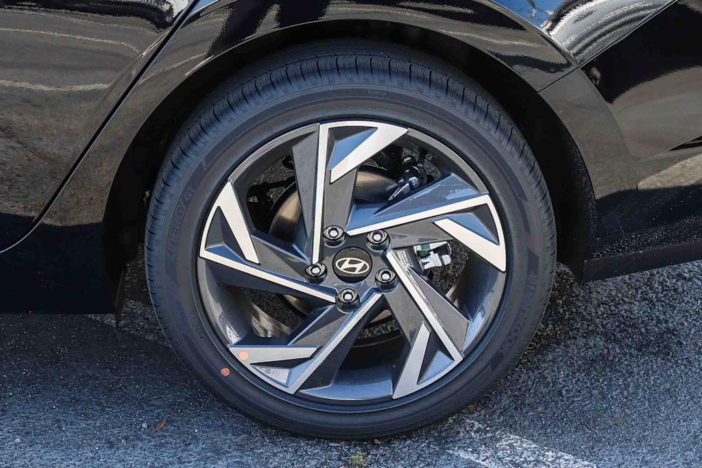 Thumbnail: 2026 Hyundai Elantra - 7