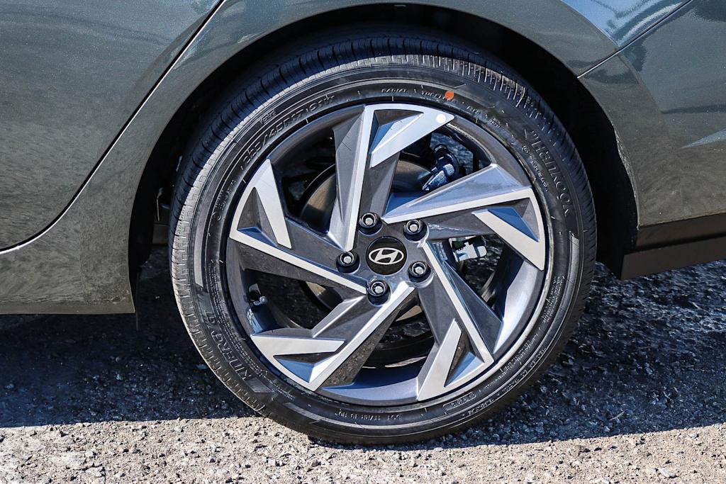 Thumbnail: 2026 Hyundai Elantra - 6
