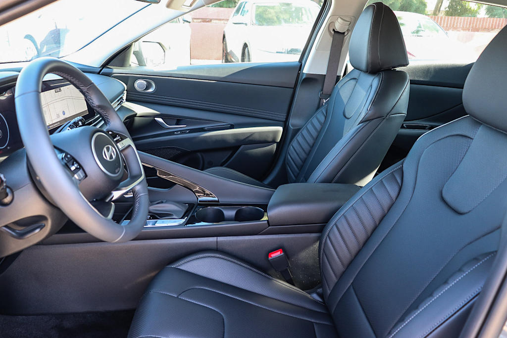 Thumbnail: 2026 Hyundai Elantra - 10