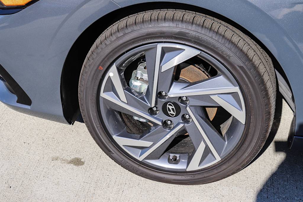 Thumbnail: 2026 Hyundai Elantra - 22