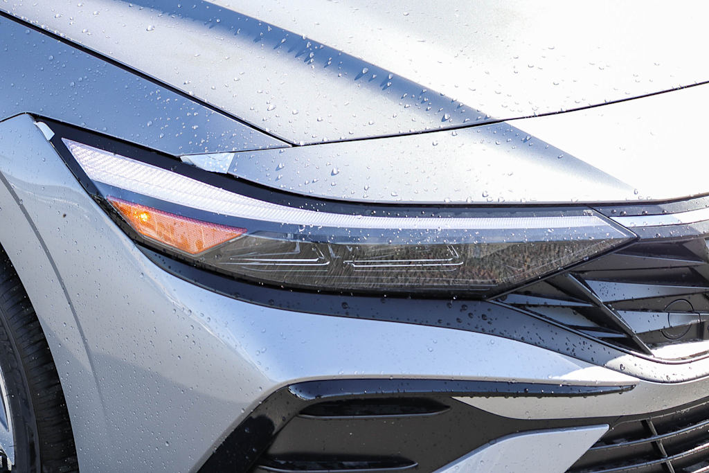 Thumbnail: 2026 Hyundai Elantra - 17