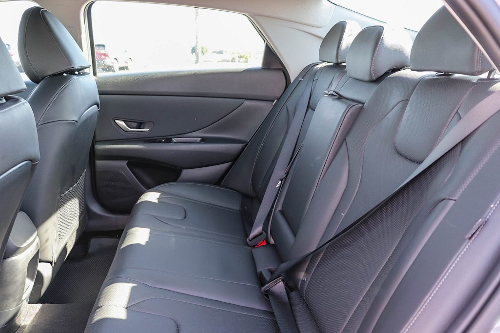 Thumbnail: 2026 Hyundai Elantra - 11