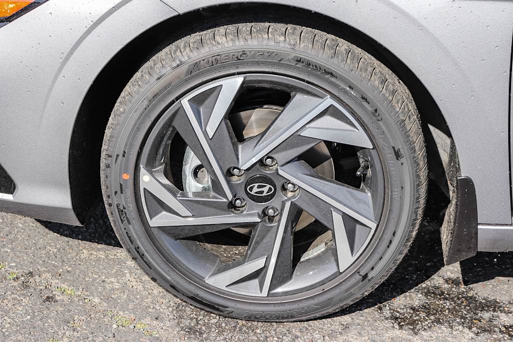 Thumbnail: 2026 Hyundai Elantra - 22