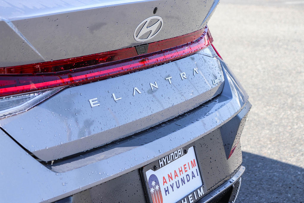 Thumbnail: 2026 Hyundai Elantra - 21