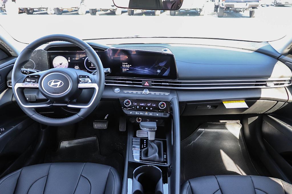 Thumbnail: 2026 Hyundai Elantra - 2