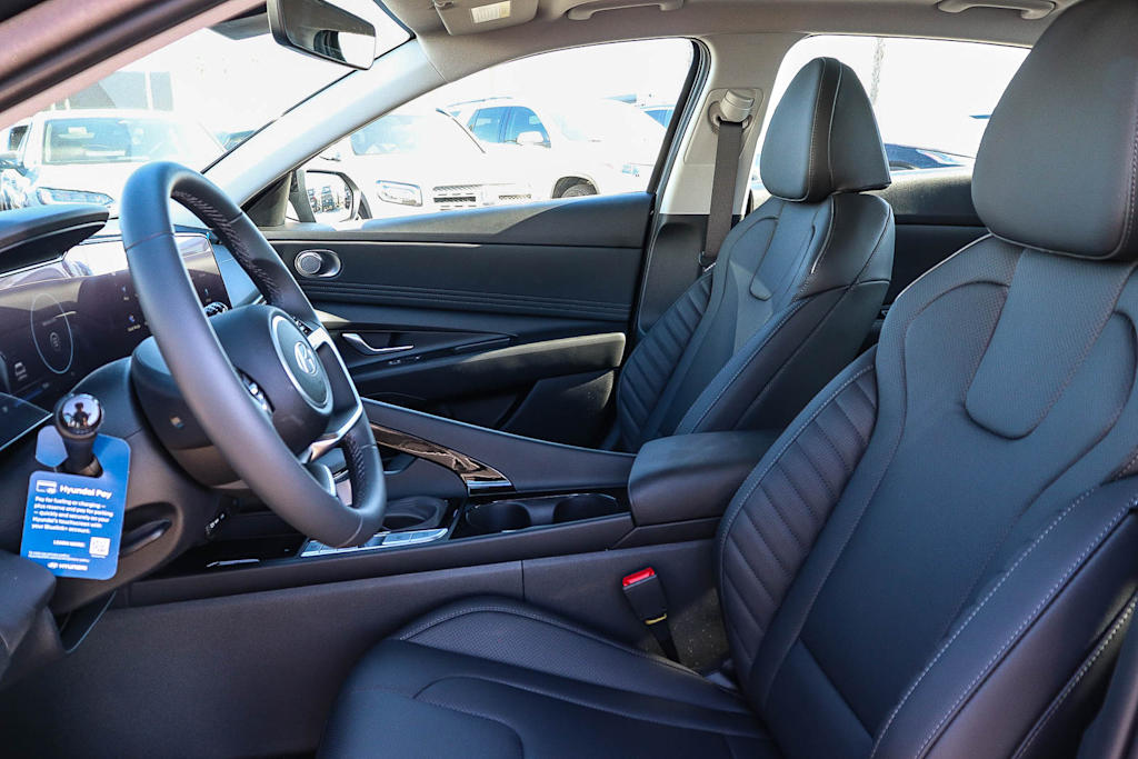 Thumbnail: 2026 Hyundai Elantra - 11