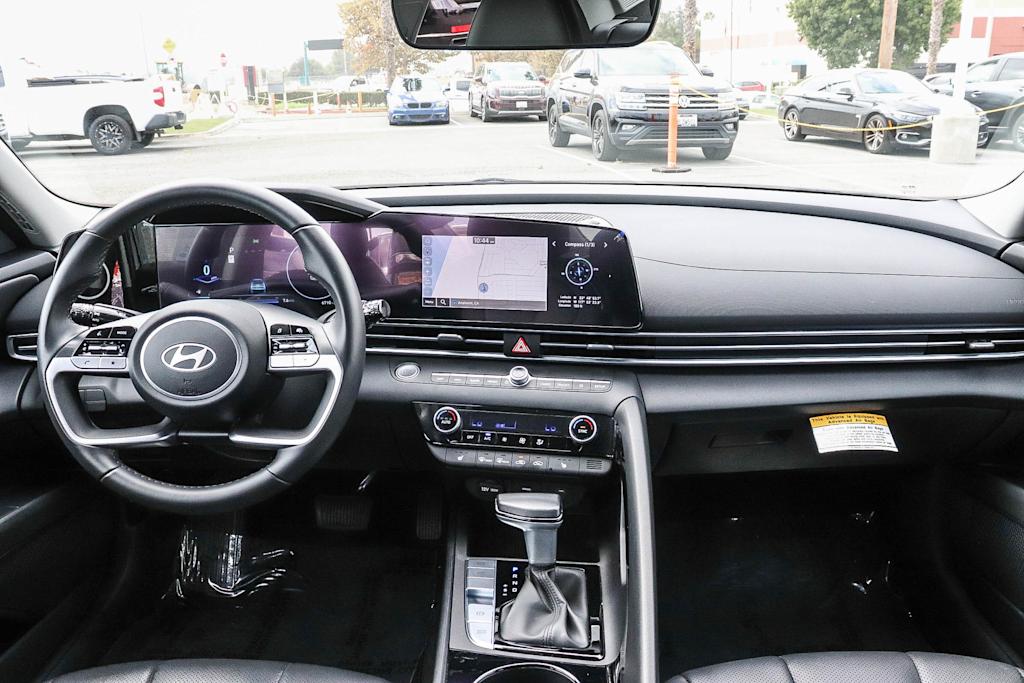 Thumbnail: 2025 Hyundai Elantra - 2