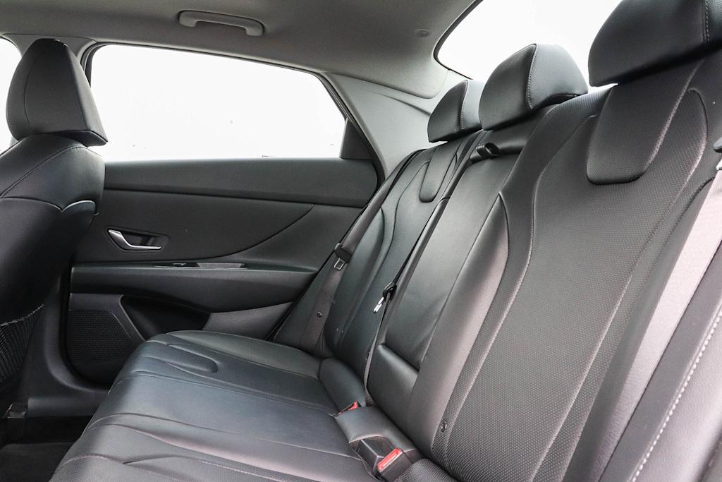 Thumbnail: 2025 Hyundai Elantra - 11