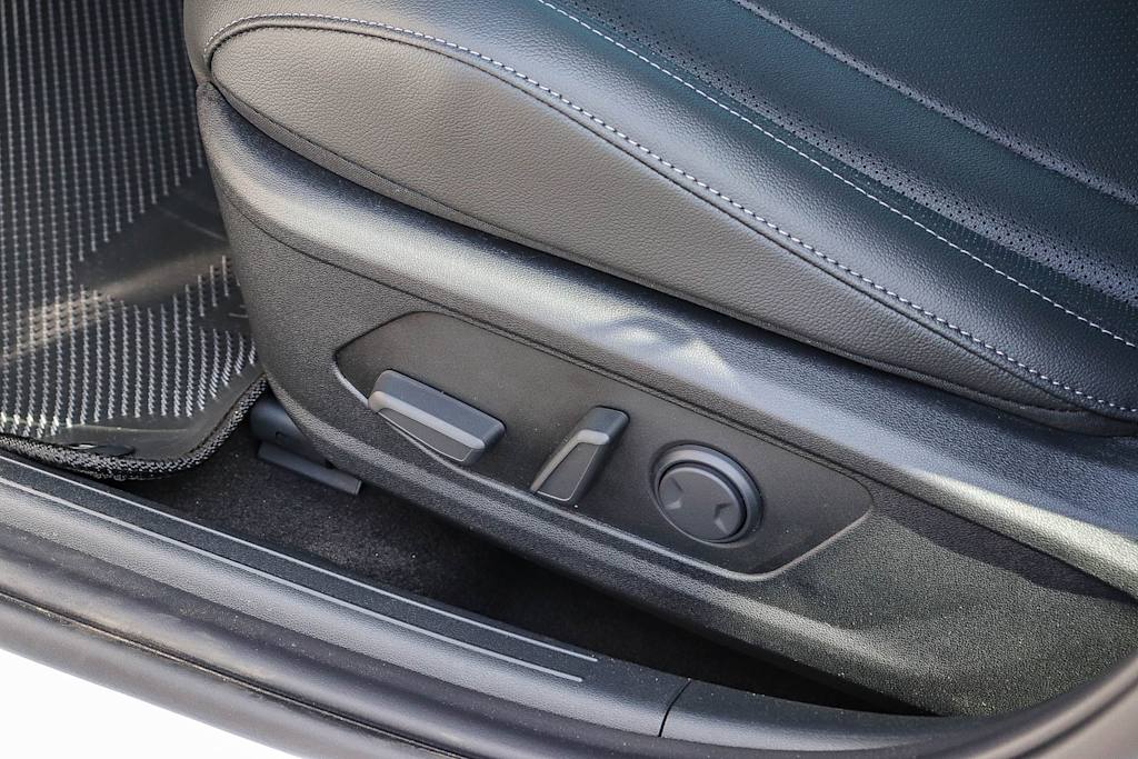 Thumbnail: 2026 Hyundai Elantra - 29