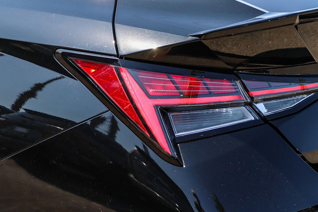 Thumbnail: 2025 Hyundai Elantra - 20
