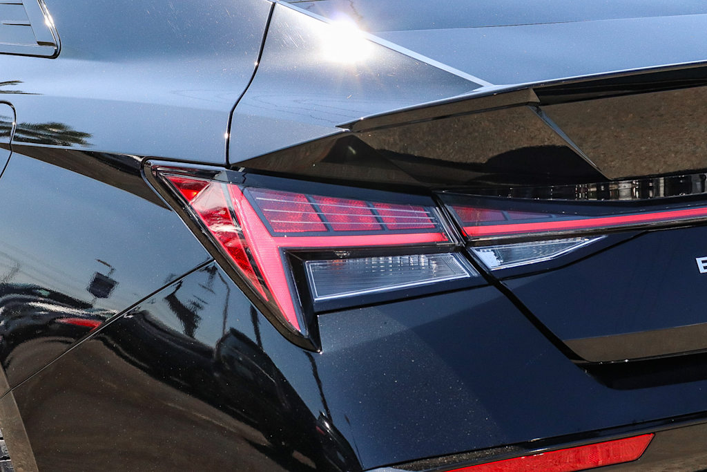 Thumbnail: 2025 Hyundai Elantra - 21