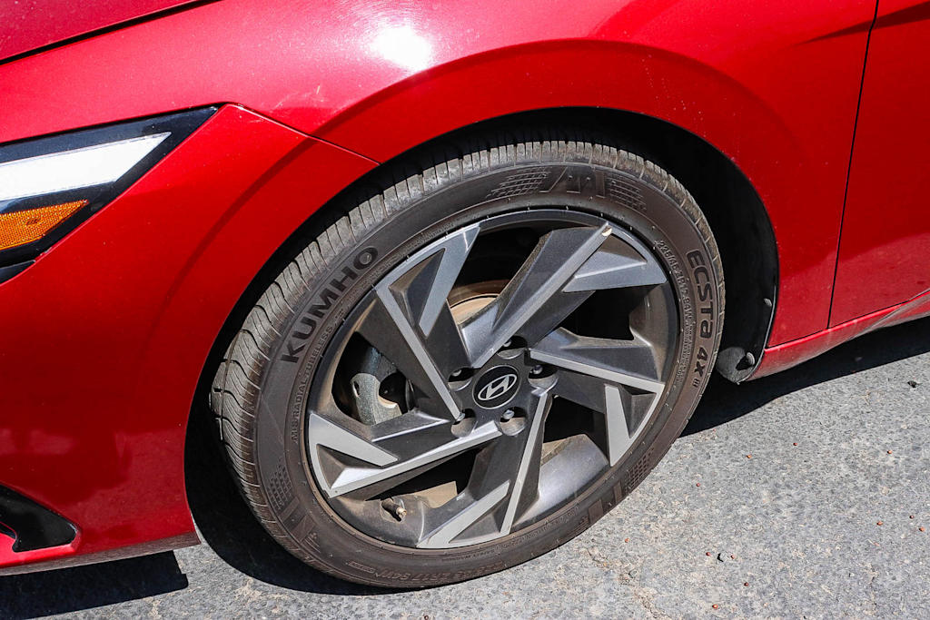 Thumbnail: 2025 Hyundai Elantra - 5