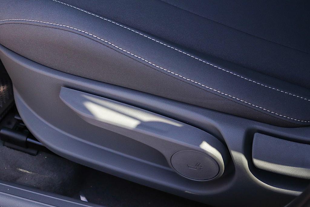 Thumbnail: 2026 Hyundai Elantra - 27