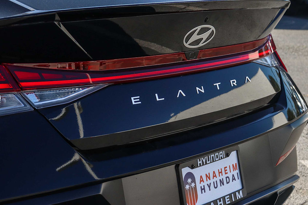 Thumbnail: 2026 Hyundai Elantra - 21