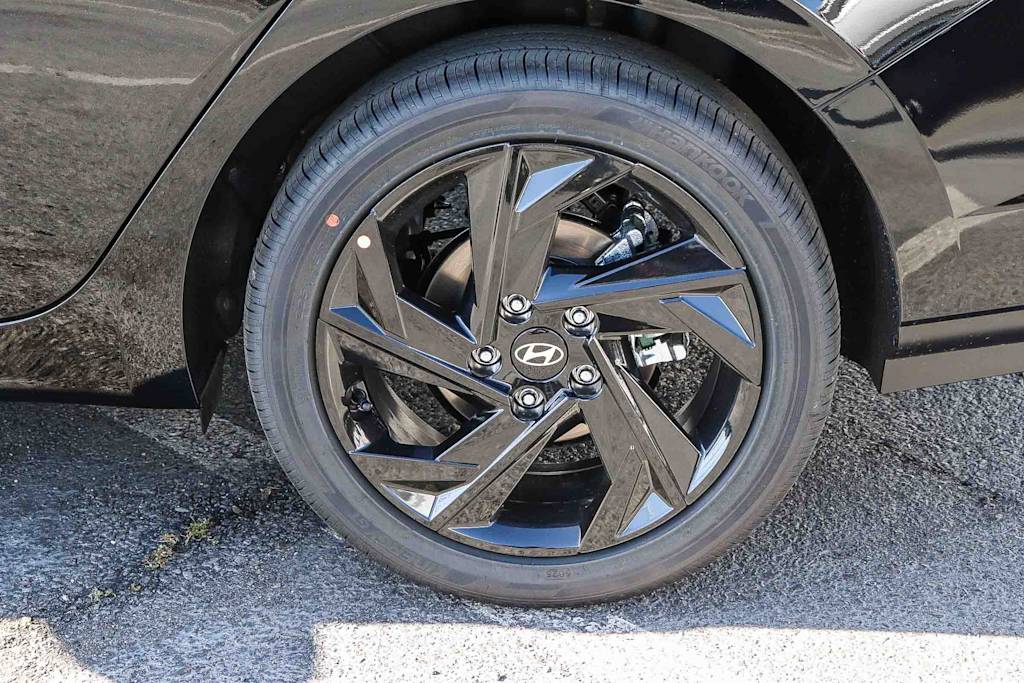 Thumbnail: 2026 Hyundai Elantra - 7