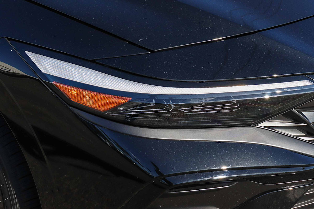 Thumbnail: 2026 Hyundai Elantra - 18