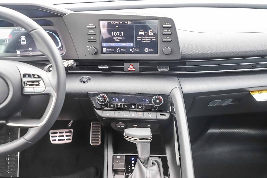 Thumbnail: 2026 Hyundai Elantra - 9