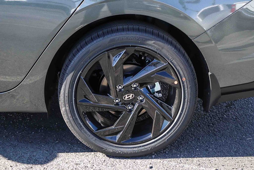 Thumbnail: 2026 Hyundai Elantra - 6