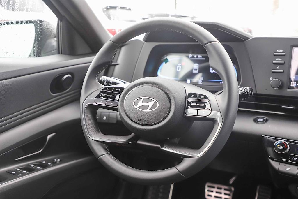 Thumbnail: 2026 Hyundai Elantra - 12
