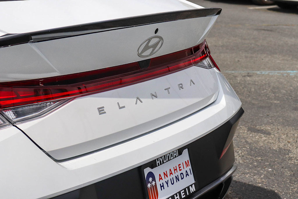 Thumbnail: 2026 Hyundai Elantra - 18