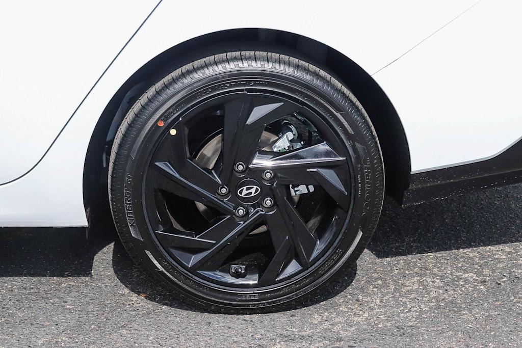 Thumbnail: 2026 Hyundai Elantra - 6