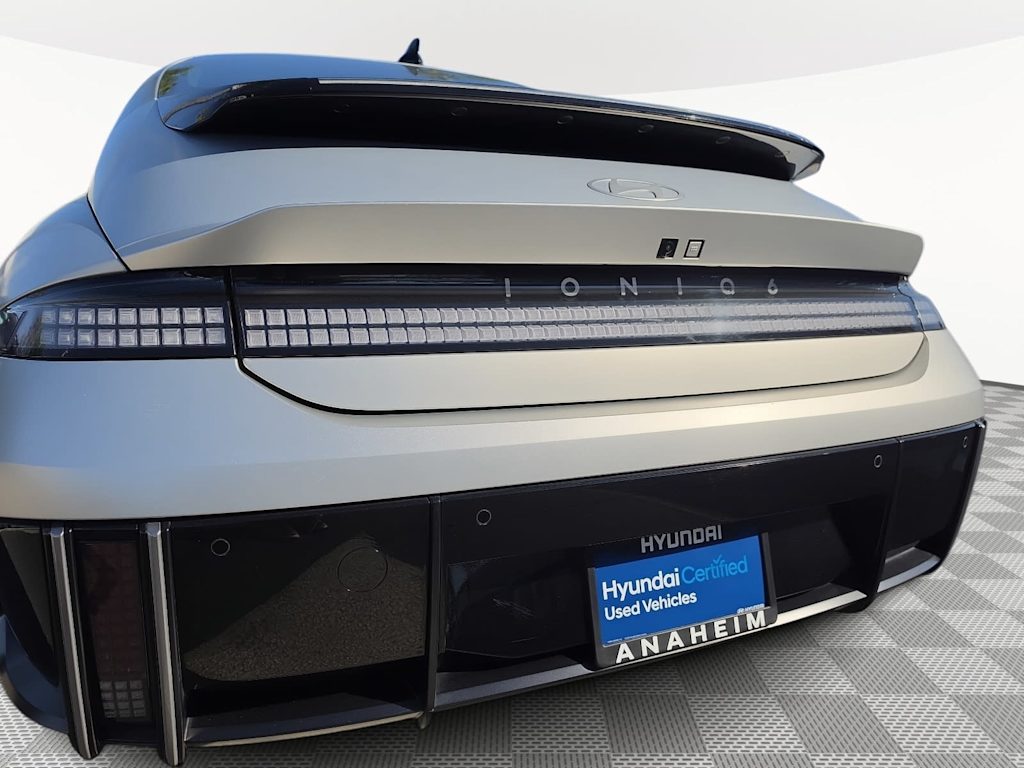 Thumbnail: 2023 Hyundai Ioniq 6 - 11