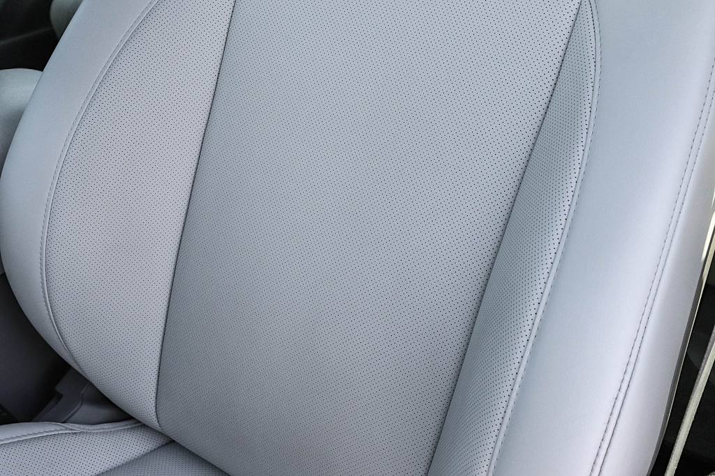 Thumbnail: 2023 Hyundai Ioniq 6 - 26