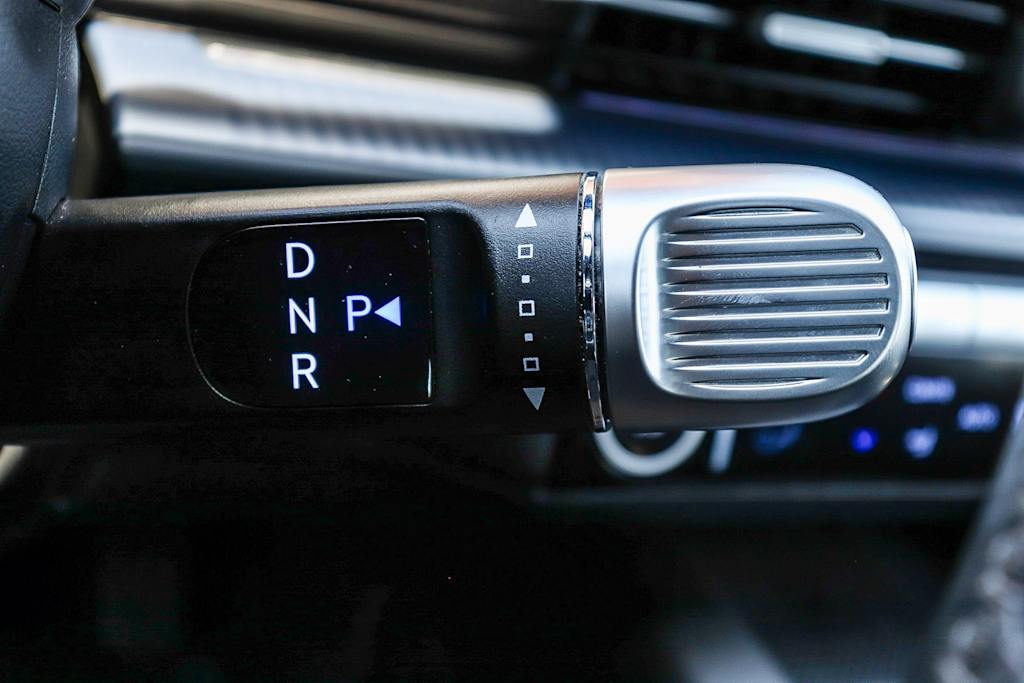 Thumbnail: 2024 Hyundai Ioniq 6 - 32