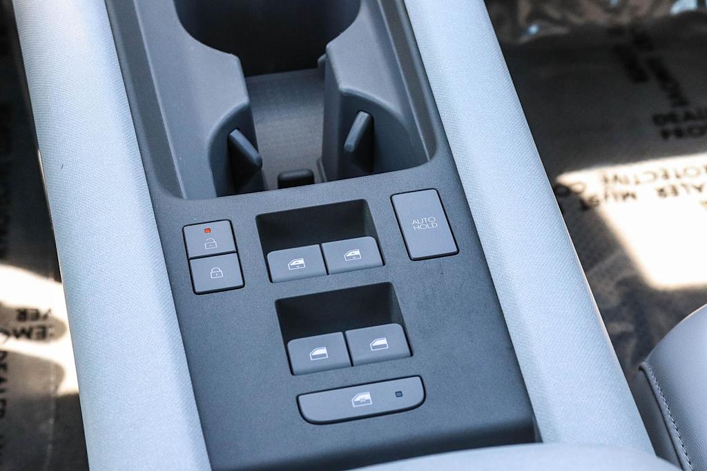 Thumbnail: 2024 Hyundai Ioniq 6 - 13