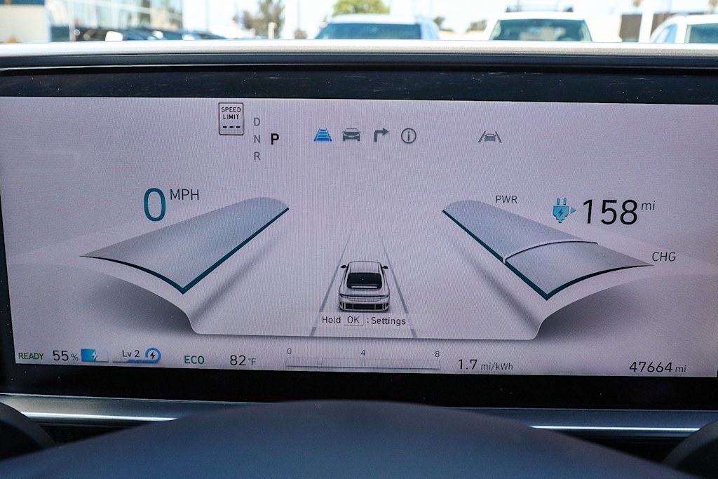 Thumbnail: 2023 Hyundai Ioniq 6 - 30