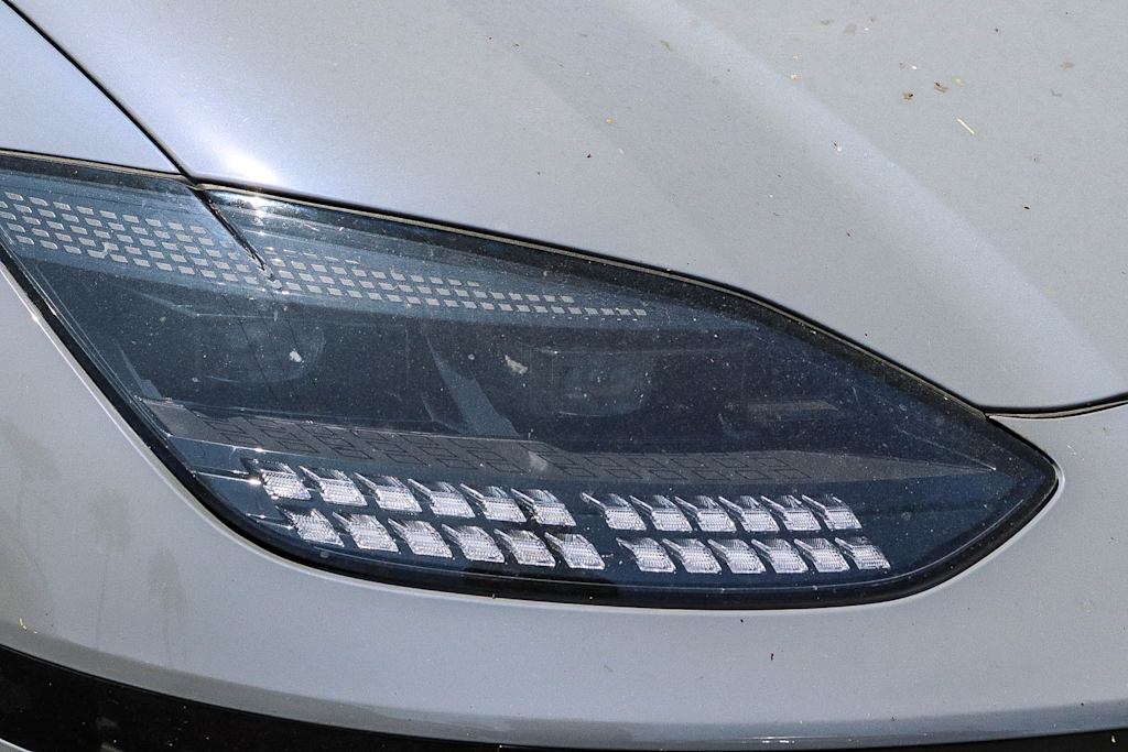 Thumbnail: 2024 Hyundai Ioniq 6 - 16