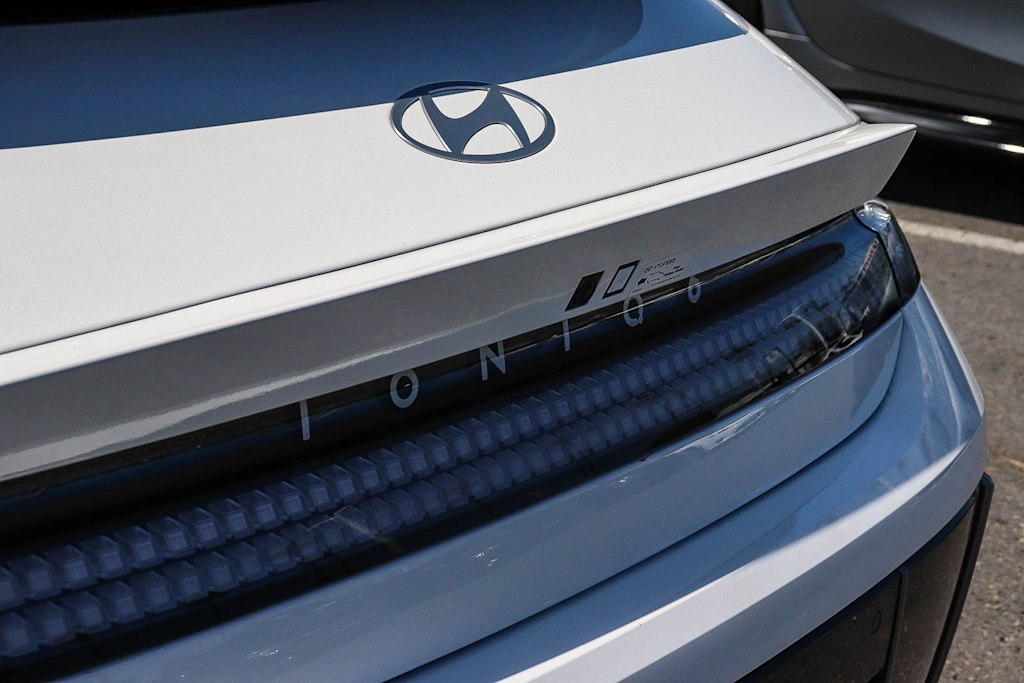 Thumbnail: 2024 Hyundai Ioniq 6 - 5