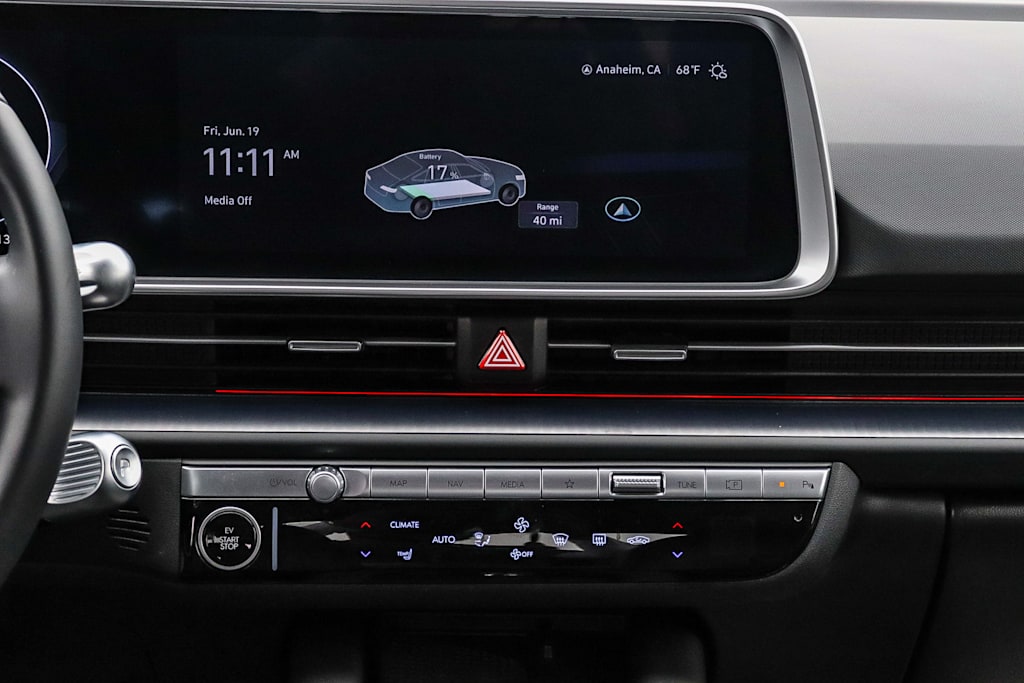 Thumbnail: 2024 Hyundai Ioniq 6 - 12