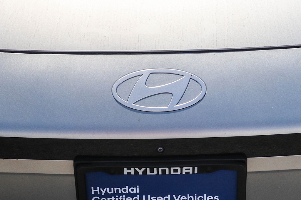 Thumbnail: 2023 Hyundai Ioniq 6 - 23