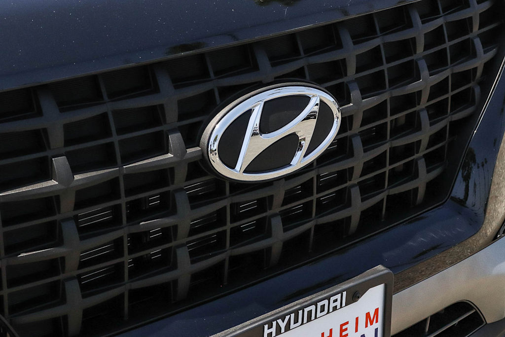 Thumbnail: 2026 Hyundai Venue - 6