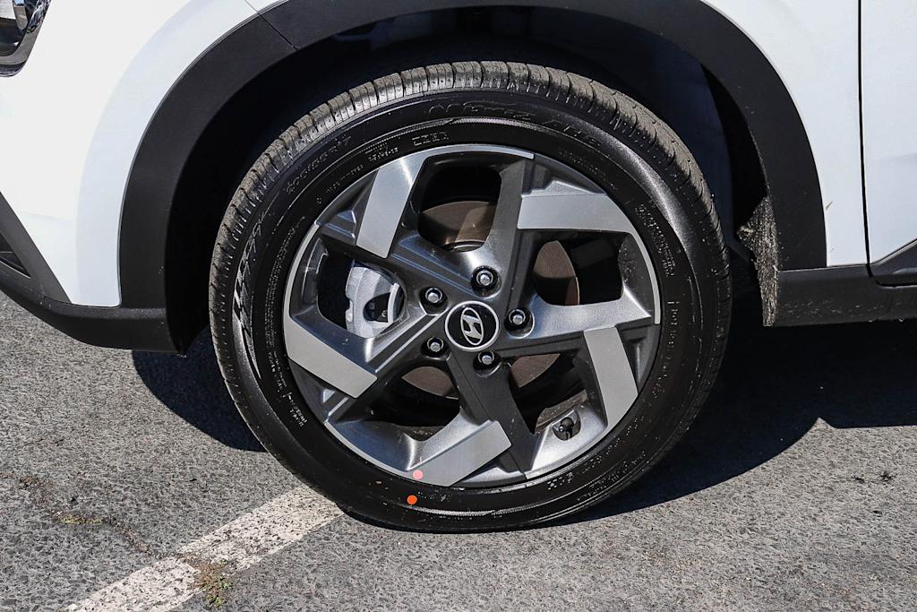 Thumbnail: 2026 Hyundai Venue - 21