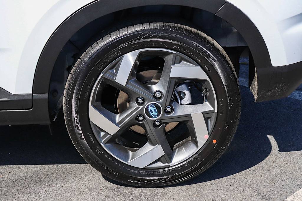 Thumbnail: 2026 Hyundai Venue - 7