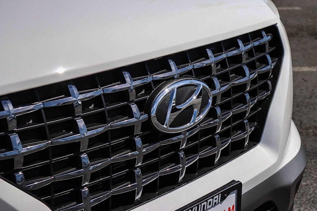 Thumbnail: 2026 Hyundai Venue - 18