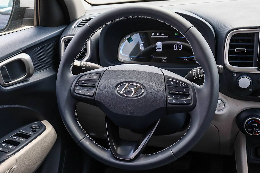 Thumbnail: 2026 Hyundai Venue - 9