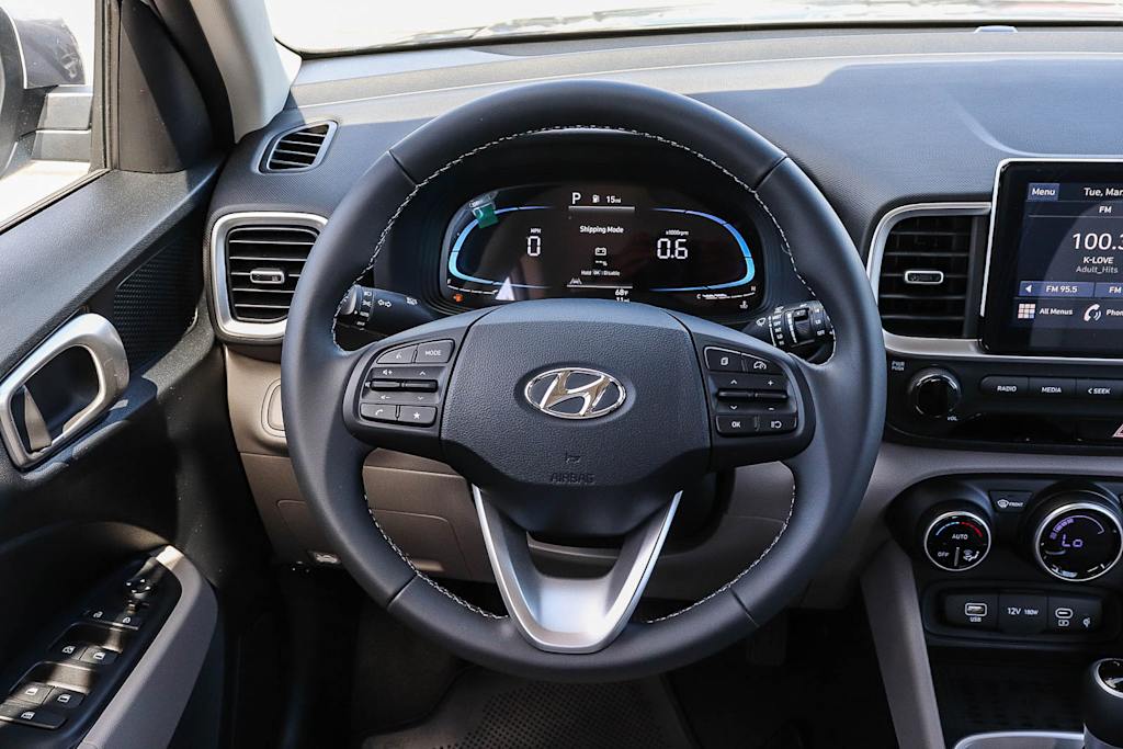 Thumbnail: 2026 Hyundai Venue - 9