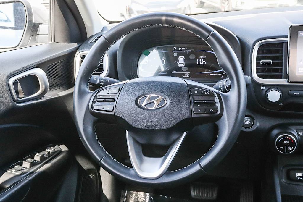 Thumbnail: 2025 Hyundai Venue - 8