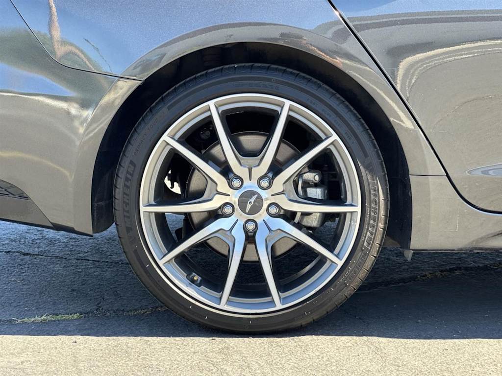 Thumbnail: 2023 Genesis G70 - 7