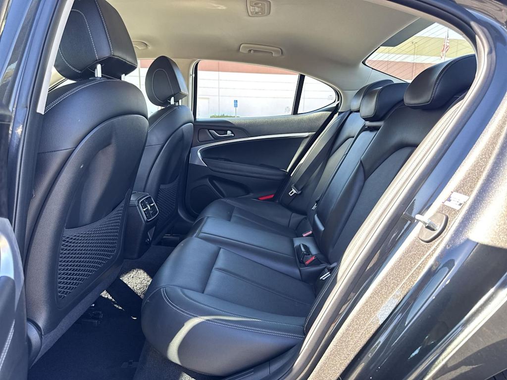 Thumbnail: 2023 Genesis G70 - 11