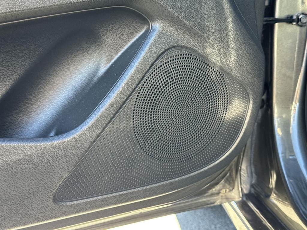 Thumbnail: 2023 Genesis G70 - 9