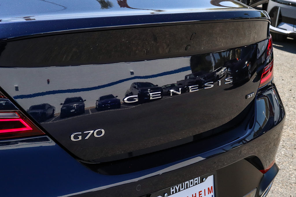 Thumbnail: 2023 Genesis G70 - 20