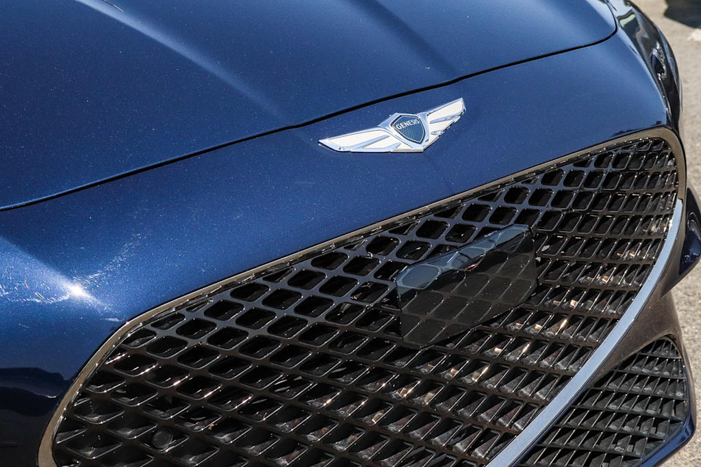 Thumbnail: 2023 Genesis G70 - 17