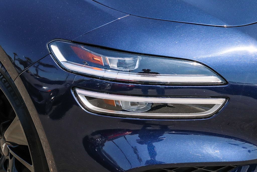 Thumbnail: 2023 Genesis G70 - 6