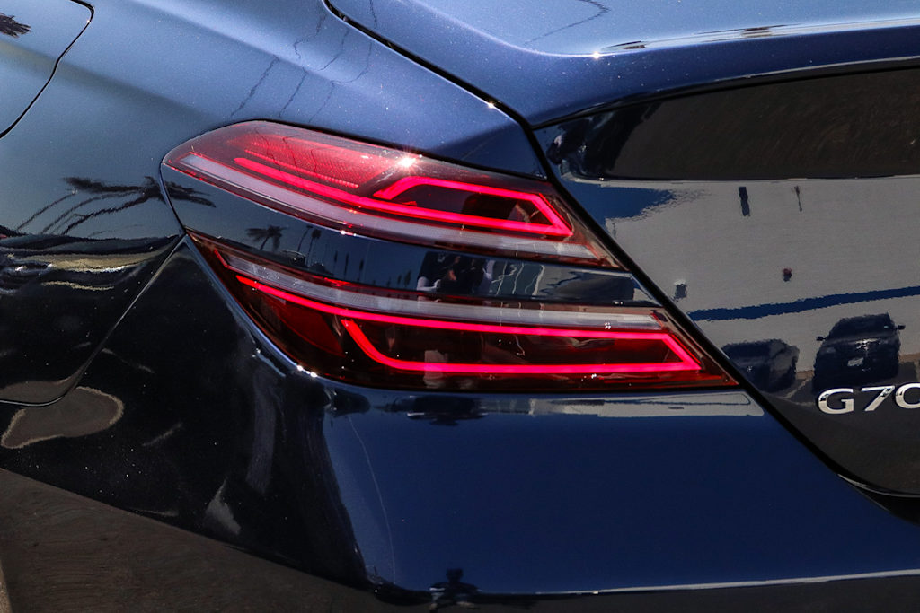 Thumbnail: 2023 Genesis G70 - 19