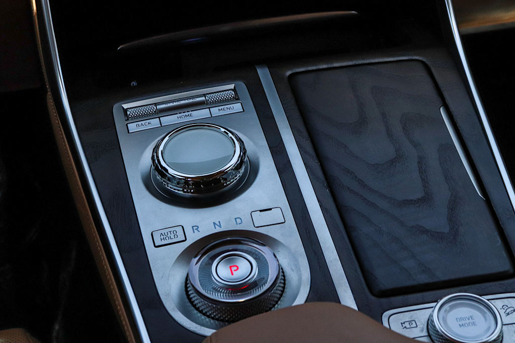 Thumbnail: 2024 Genesis GV80 - 14
