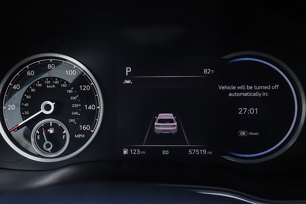 Thumbnail: 2021 Genesis GV80 - 14